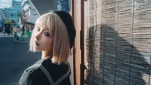 Coser Chunmomo's Enchanting Autumn Quest: Part04 Captures Street Style Beauty-0