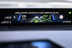 Discover the All-New Electric BMW iX3: AI Virtual Assistant and Smart Interaction Technology-5