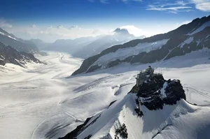 Discover the Breathtaking Glaciers of the Jungfrau-Aletsch UNESCO World Heritage Site: A Pristine Journey Through the Majestic Swiss Alps-3