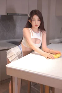 Radiant Youth and Pure Aesthetic: Nai You Mao Ya in Vibrant Cheerleader Inspired Fashion-13