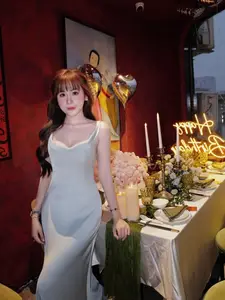 Billiards Hot Girl Le Tuyet Anh Shines in Elegant Silk Dress.-8