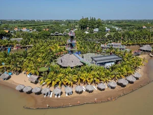 Discover the Cultural Heritage of An Giang: A Journey Through Vietnam’s Mekong Delta Community Tourism and Traditional Craft Villages-5