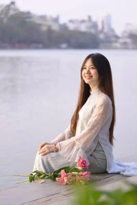 Elegant Traditional Ao Dai at Hoan Kiem Lake: A Timeless Fashion Journey Through the Heart of Hanoi, Vietnam-4