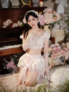 Elegant Portrait Photography: YiTuYu Art Language Vol.9222 featuring Suan Nai Jia Xin Hao Hao Ci – Stunning 18-Image Aesthetic Collection-17