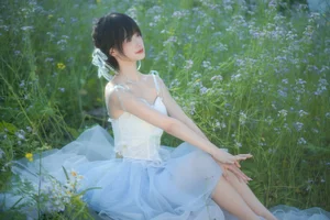 Elegant Portrait Photography: Chun Jiao Jiao in YiTuYu Art Language Vol.9197 – Aesthetic Artistic Expression and Asian Fashion Inspiration-10