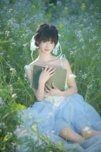 Elegant Portrait Photography: Chun Jiao Jiao in YiTuYu Art Language Vol.9197 – Aesthetic Artistic Expression and Asian Fashion Inspiration-11