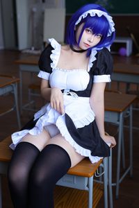 Coser G44 Bu Hui Shou Shang: Enchanting Maid Cosplay - Feng Yu Ling in Classroom-12
