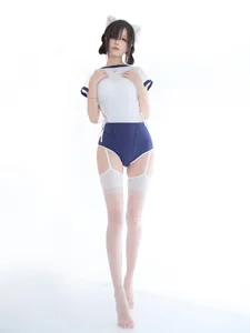 Aesthetic Fusion: Wu Geng Bai Gui’s Playful Captain Gym Wear Cosplay Series-11