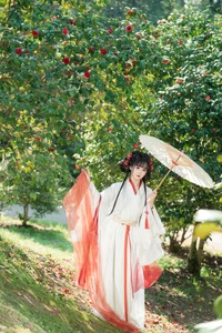 Hanfu Elegance Amidst Camellias YiTuYu Vol.8881 Jiao Yi Zhi Sui Sui-23