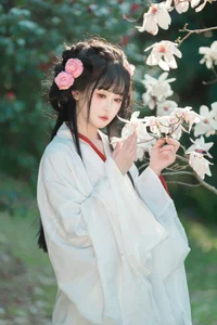 Hanfu Elegance Amidst Camellias YiTuYu Vol.8881 Jiao Yi Zhi Sui Sui-26