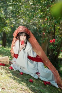 Hanfu Elegance Amidst Camellias YiTuYu Vol.8881 Jiao Yi Zhi Sui Sui-27