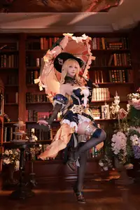 Shui Miao Aqua's Stunning Navia Cosplay: Genshin Impact Elegance in a Grand Library-10