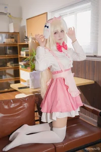Sweet Moments with Lunananya as Misono Ichika in a Dreamy Cosplay Showcase-13