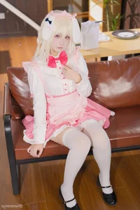 Sweet Moments with Lunananya as Misono Ichika in a Dreamy Cosplay Showcase-15