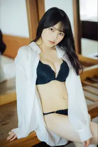 Usa Hiiragi's Youthful Charm: Exclusive Gravure from Young Champion - JP Usa Hiiragi-18