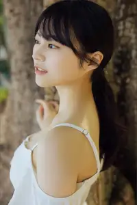 Usa Hiiragi's Youthful Charm: Exclusive Gravure from Young Champion - JP Usa Hiiragi-73