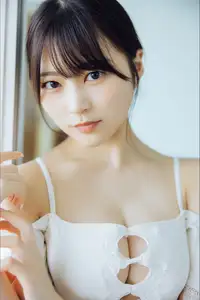 Usa Hiiragi's Youthful Charm: Exclusive Gravure from Young Champion - JP Usa Hiiragi-59