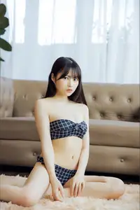 Usa Hiiragi's Youthful Charm: Exclusive Gravure from Young Champion - JP Usa Hiiragi-29