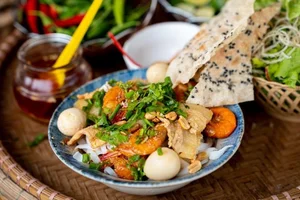 Bánh Mì Heo Quay: The World's Top-Ranked Vietnamese Street Food Delight-4