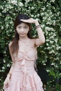 Stunning Portrait Photography: YiTuYu Art Language Vol.9140 Featuring Gao Leng Xiao Bie Tu – Aesthetic Fashion and Elegant Visuals-3