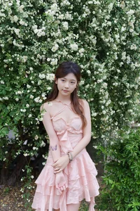 Stunning Portrait Photography: YiTuYu Art Language Vol.9140 Featuring Gao Leng Xiao Bie Tu – Aesthetic Fashion and Elegant Visuals-25