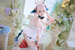 Pure Elegance: Coser RiNaiJiao as Koharu Shimoe in Blue Archive Wedding Dress (27P)-15