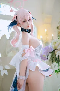 Pure Elegance: Coser RiNaiJiao as Koharu Shimoe in Blue Archive Wedding Dress (27P)-7