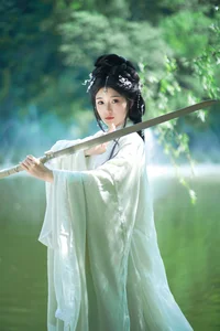 Elegant Portrait Photography Collection: Zi Yu He Dian Tian De Ya in YiTuYu Art Language Vol.9168 – A Visual Journey of Grace.-10