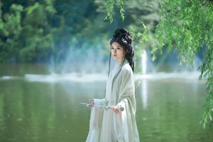 Elegant Portrait Photography Collection: Zi Yu He Dian Tian De Ya in YiTuYu Art Language Vol.9168 – A Visual Journey of Grace.-7