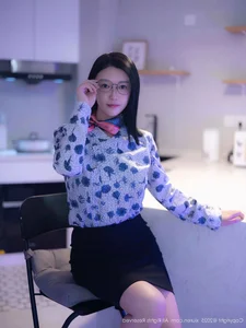 Elegant Portrait Photography Collection: Ya Ru Lao Shi in XiuRen No.10866 - 62 High-Quality Fashion Images for Creative Inspiration-34