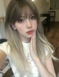 Striking Red Pink Ombre Hair Dye Style Unique & Captivating-0