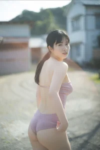 Stunning Digital Photo Book of Karen Naito: FLASH Exclusive Collection "Zutto Kimi wo" Featuring 78 High-Definition Images of the Japanese Model.-13