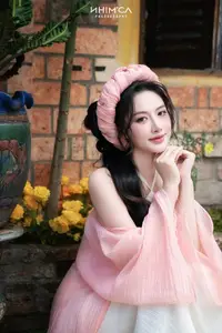Gentle Beauty of a Vietnamese Girl in Elegant Traditional Attire-13