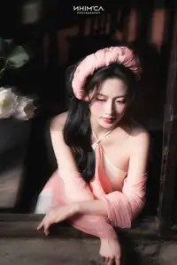 Gentle Beauty of a Vietnamese Girl in Elegant Traditional Attire-2