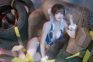 Coser Lu Ba Sui: Chun-Li's Alluring Combat Training Guide-2