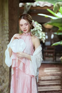 VGU No.107: Captivating Asian Beauty in Elegant Traditional Attire, A Dreamy Muse-13