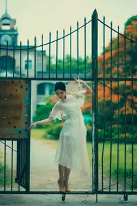 Immerse in Artistic Beauty: Xiao Ran's Graceful Dance Amidst Ancient Nature - YiTuYu Vol.8777-29