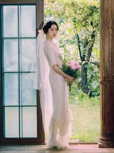 Elegant Lace Cheongsam Fashion: Art Language Vol.9356 featuring Model Meng – Timeless Retro Style Portrait Photography-2