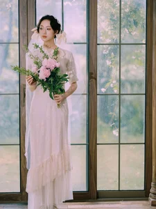 Elegant Lace Cheongsam Fashion: Art Language Vol.9356 featuring Model Meng – Timeless Retro Style Portrait Photography-12