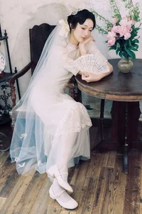 Elegant Lace Cheongsam Fashion: Art Language Vol.9356 featuring Model Meng – Timeless Retro Style Portrait Photography-9