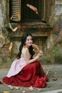 Poetic Muse in Vintage Heritage Style-3