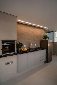 Transform 150m2 apartment into a cozy gathering space by removing partition walls-15