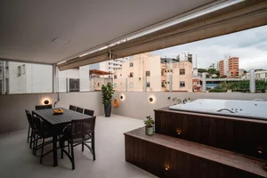 Transform 150m2 apartment into a cozy gathering space by removing partition walls-8