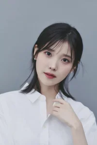 Iconic Beauty: The Top CF Queens of South Korea Across Every Generation-5