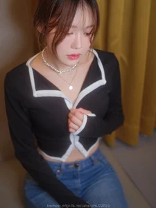 Elegant Simplicity and Emotional Moments in AG Vol.460 Nyahaahi-4