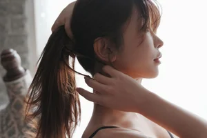 Poetic Elegance and Artistic Allure: Ikumi in Fantia 2025 Part03-9