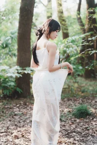 Ethereal Forest Dreams with Disexi Si Ning in YiTuYu Art Language Vol.8875-8