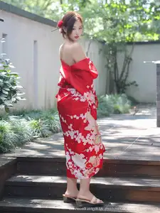 Jin Yun Xi Yuki: Enchanting Beauty in a Fiery Red Kimono, Captivating Every Gaze - XiuRen No.10683-47