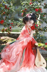 Timeless Elegance: Takumi Ya in YiTuYu Art Language Vol.8938-12