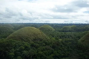 Discover the Magical Chocolate Hills of Bohol Island, Philippines: A Fairytale Landscape for Your Next Tropical Adventure-4
